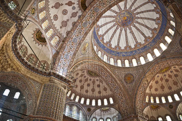 Binnenaanzicht van de blauwe moskee,? stanbul — Stockfoto
