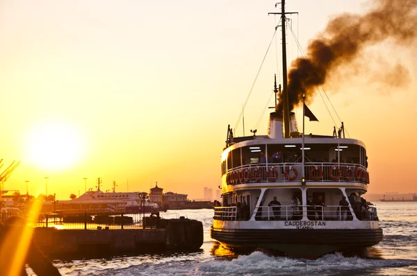 Istanbul'da gün batımı — Stok fotoğraf