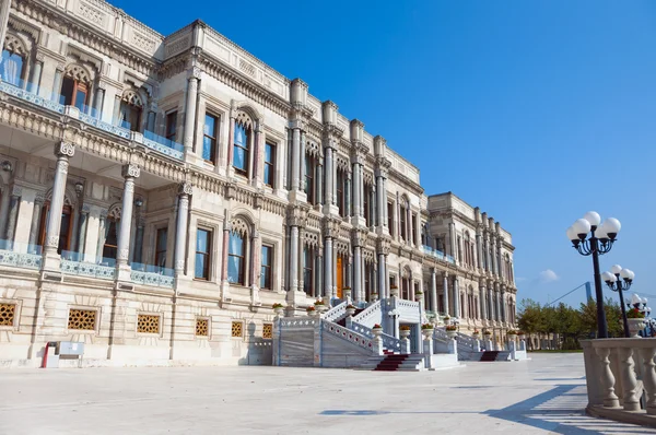 Ciragan Palace, Istanbul — Stockfoto