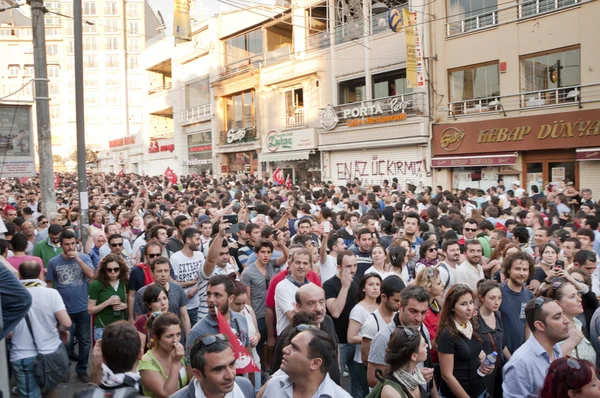 Gezi park protester i istanbul — Stockfoto