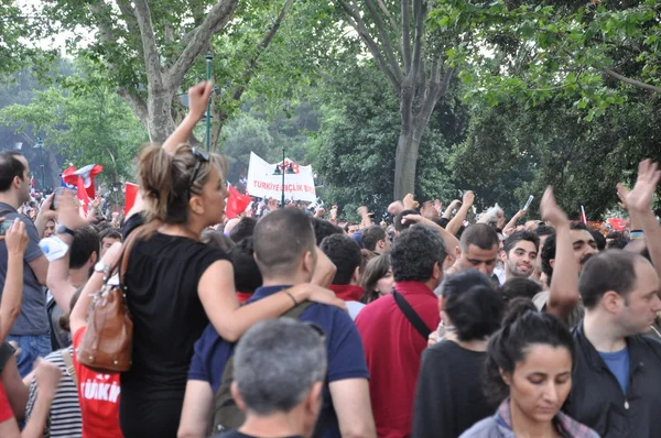 A Gezi Park tiltakozások Isztambulban — Stock Fotó