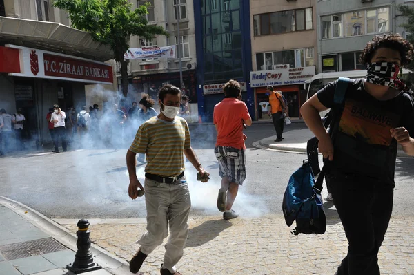 Stambuł gezi parku protestu, pierwszy dzień — Zdjęcie stockowe