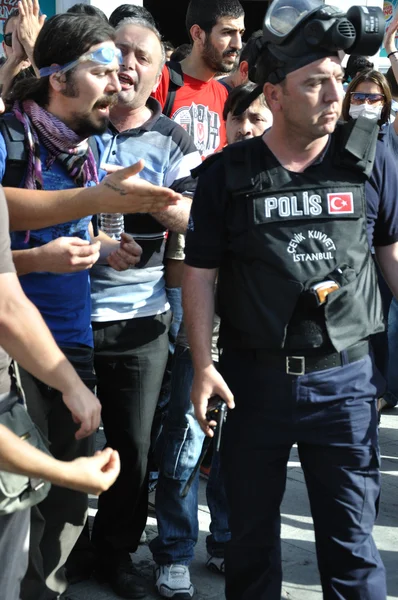 İstanbul gezi Parkı protesto, daha ilk günden — Stok fotoğraf