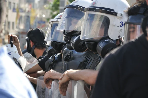 Protesta en el Parque Gezi de Estambul, el primer día — Foto de Stock