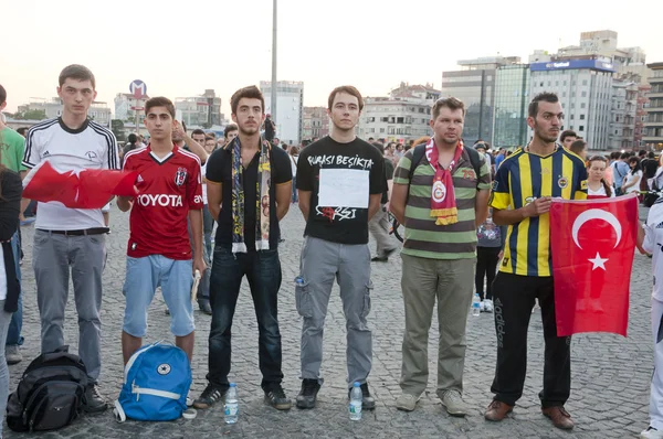 Silent Portesters en Estambul, Protestas en el Parque Gezi - Turquía —  Fotos de Stock