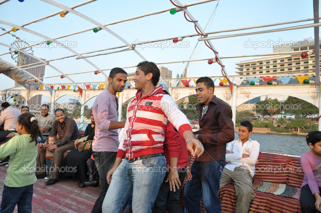 gente en el cairo, Egipto — Foto editorial de stock © EnginKorkmaz
