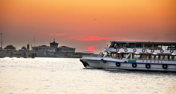 Sunset in Istanbul — Stock Photo, Image