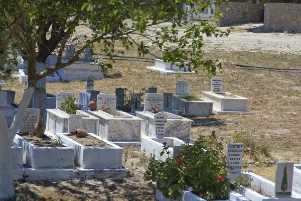Cimitero turco musulmano a Ortakent, Bodrum, Turchia — Foto Stock