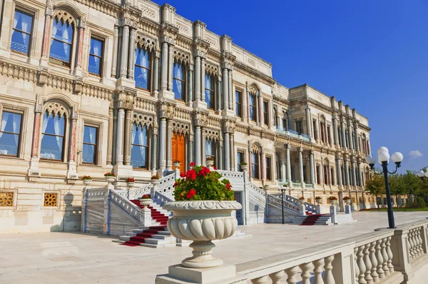 Ciragan Palace, Istanbul — Stock Photo, Image