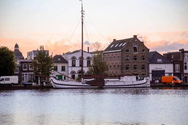 Delft Oktober 2021 Street View Een Scène Uit Grachten Delft — Stockfoto