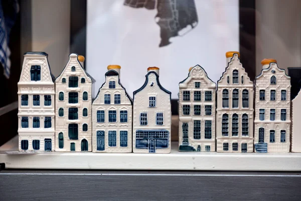 Délices Traditionnels Maisons Néerlandaises Dans Une Vitrine Souvenirs Touristiques Haarlem — Photo