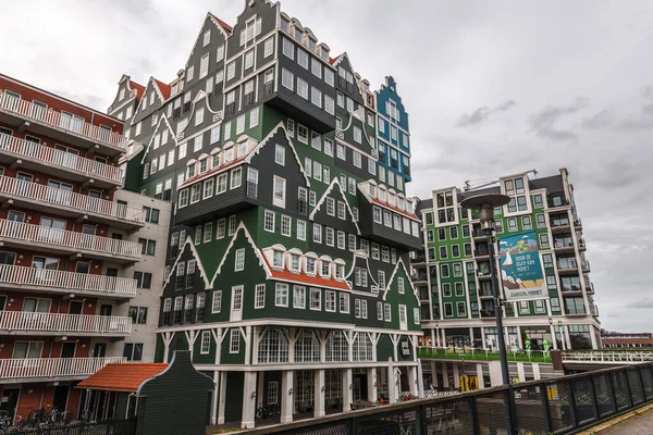 Amsterdam Oktober 2021 Buitenaanzicht Van Het Inntel Hotel Zaandam Opvallende — Stockfoto