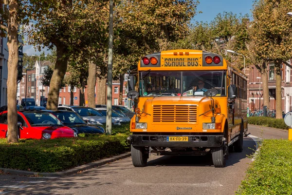 Maastricht Países Baixos Outubro 2021 Ônibus Escolar Vintage Usado Para — Fotografia de Stock