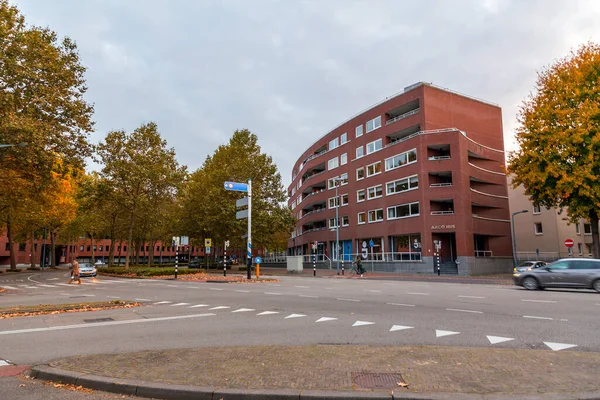 Maastricht Holandsko Října 2021 Budovy Podél Avenue Ceramique Hlavní Ulice — Stock fotografie