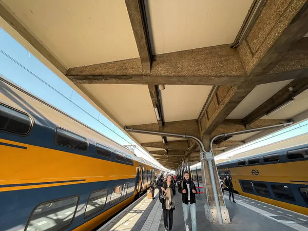 Maastricht Netherlands October 2021 Platforms Trains Maastricht Intercity Railway Station — Stock Photo, Image