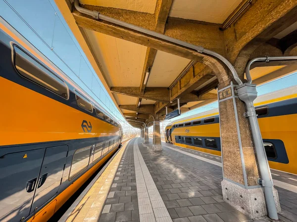 Maastricht Pays Bas Octobre 2021 Plateformes Trains Gare Centrale Maastricht — Photo