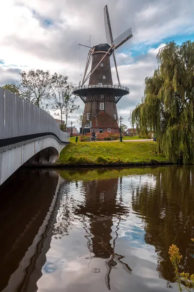 Leiden Holanda Outubro 2021 Molen Valk Valk Molenmuseum Moinho Torres — Fotografia de Stock