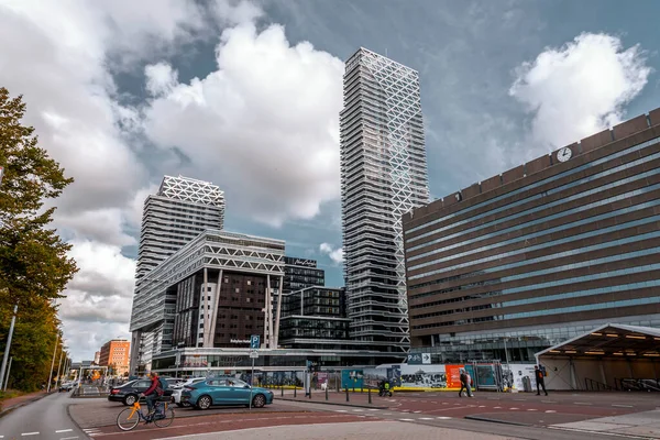 Rotterdam Holandia Października 2021 Widok Ulicę Nowoczesna Architektura Centrum Rotterdamu — Zdjęcie stockowe
