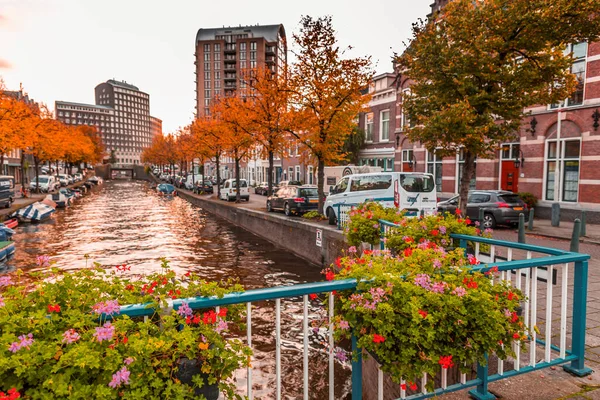 Haia Holanda Outubro 2021 Vista Rua Belos Canais Haia Den — Fotografia de Stock