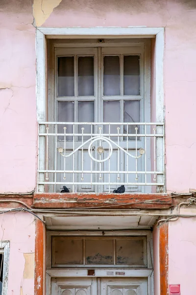 Fasada Starego Tureckiego Domu Architektoniczny Detal Starymi Murami Balkonem — Zdjęcie stockowe