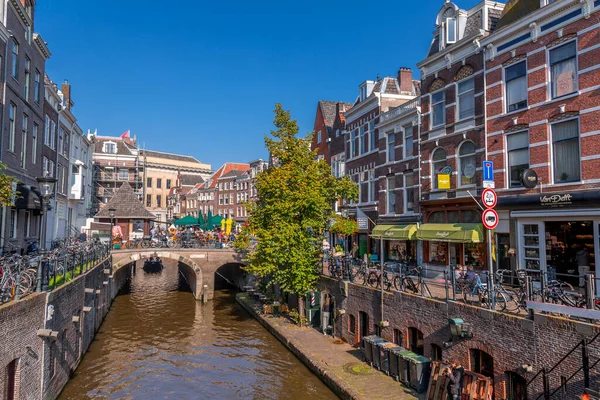 Utrecht Ottobre 2021 Edifici Tradizionali Olandesi Vista Sulla Strada Intorno — Foto Stock