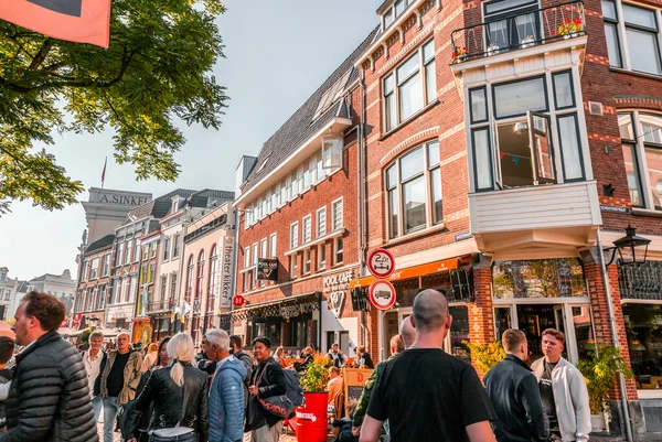 Utrecht Okt 2021 Straatzicht Traditionele Nederlandse Gebouwen Rond Het Nuede — Stockfoto