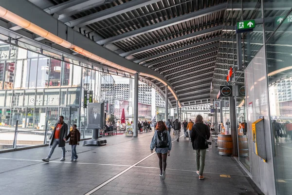 Utrecht Oktober 2021 Der Hauptbahnhof Von Utrecht Ist Der Verkehrsknotenpunkt — Stockfoto