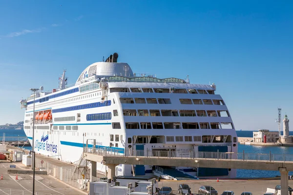 Marselha França Janeiro 2022 Grande Navio Ancorado Doca Marselha França — Fotografia de Stock