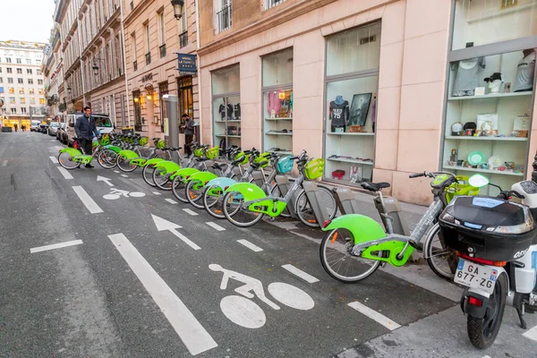 Paris Frankreich Januar 2022 Reihe Von Abgestellten Velib Fahrrädern Leihrädern — Stockfoto