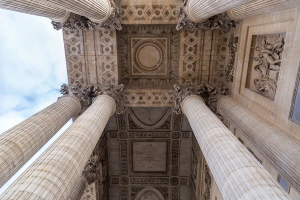 Die Kirche Saint Sulpice Ist Eine Römisch Katholische Kirche Auf — Stockfoto