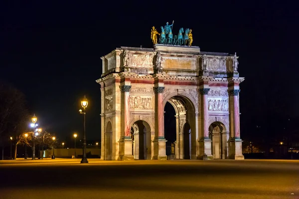 凱旋門 Arc Triomphe Carrousel パリの凱旋門であり コリント式の新古典主義建築の一例である場所 カルーセルに位置しています — ストック写真