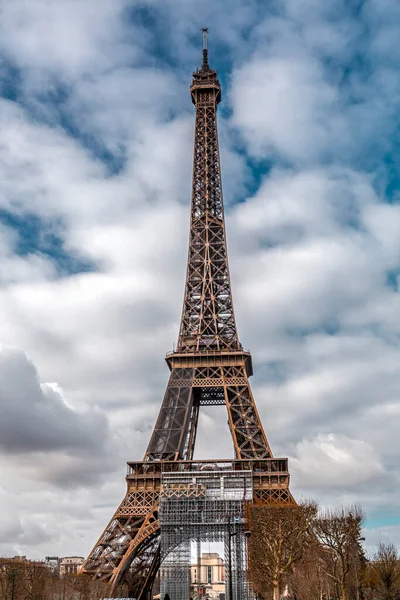 Παρίσι Γαλλία Jan 2022 Εμβληματικός Πύργος Του Άιφελ Μια Ηλιόλουστη — Φωτογραφία Αρχείου