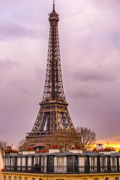 Paris France Jan 2022 Iconic Eiffel Tower Wrought Iron Lattice — Stock Photo, Image
