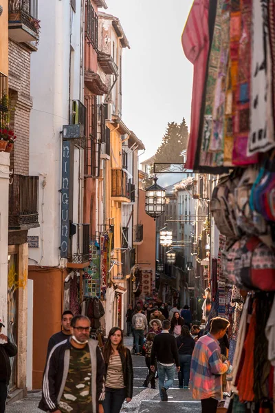 Granada Spanien Februar 2022 Allgemeine Architektur Und Straßenansicht Mit Cafés — Stockfoto