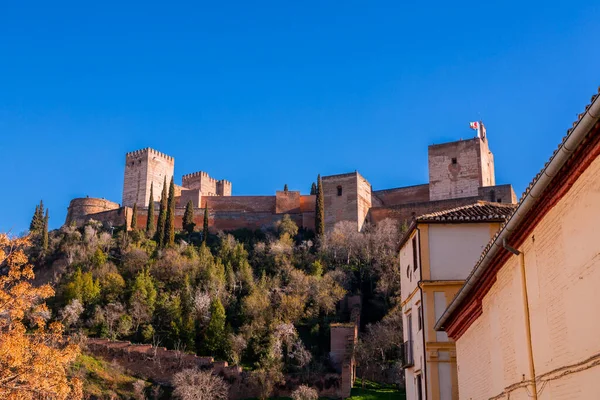 Alhambra Complexo Palácio Fortaleza Localizado Granada Andaluzia Espanha Dos Mais — Fotografia de Stock