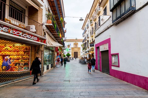 Кордова Испания Февраля 2022 Года Уличная Сцена Традиционной Андалузской Архитектурой — стоковое фото