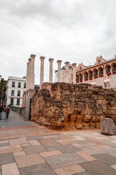 Cordoba Spanyolország 2022 Február Római Templom Megmaradt Oszlopai Templo Romano — Stock Fotó