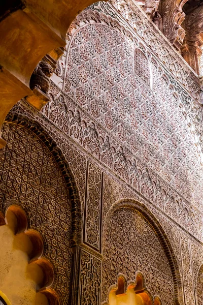 科多巴宏伟清真寺的内部景观和装饰细节 今天的Mezquita大教堂 西班牙安达卢西亚 — 图库照片