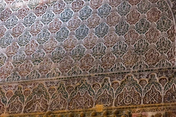 Innenansicht Und Dekoratives Detail Aus Der Prachtvollen Moschee Von Cordoba — Stockfoto