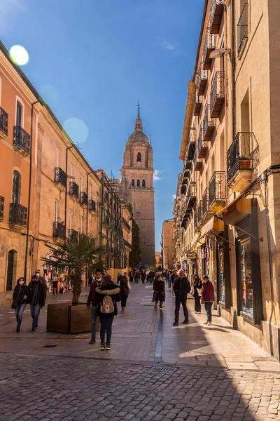 2022年西班牙萨拉曼卡 Feb 西班牙卡斯蒂利亚和里昂地区历史名城萨拉曼卡的一般性建筑和街道景观 — 图库照片