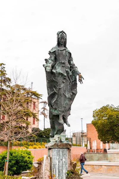 ヴェネツィア イタリア 2022年4月2日 聖母マリアのブロンズ像 イタリアのヴェネツィアにあるImmaculata乙女座 — ストック写真