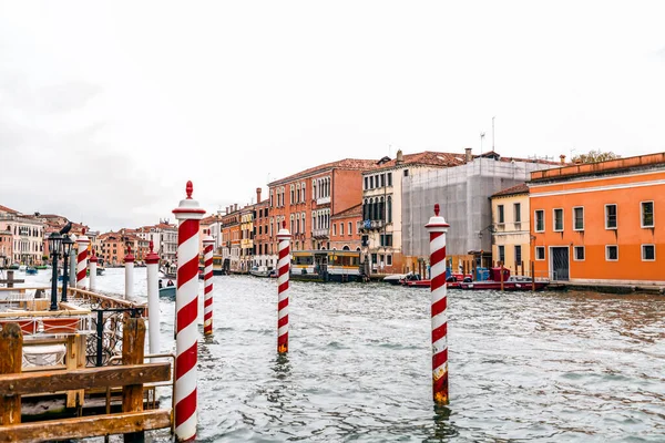 Venice Italy April 2022 Beautiful Canals Traditional Venetian Buildings Venice — Stock Photo, Image