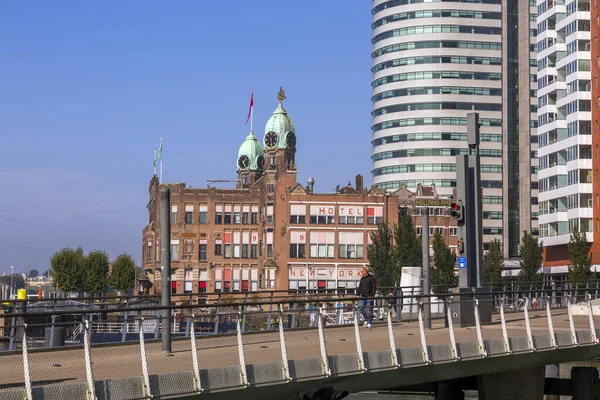 オランダ ロッテルダム 2021年10月8日 ホテルニューヨークはオランダのロッテルダムにあるホテルで オランダ アメリカ ラインの旧オフィスビルに拠点を置いています — ストック写真