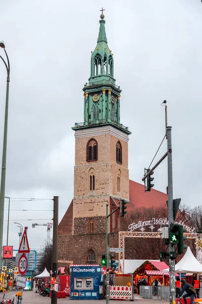 Berlijn Duitsland Dec 2021 Alexanderplatz Een Groot Openbaar Plein Berlijnse — Stockfoto