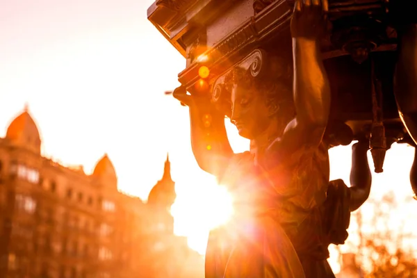 Cast Iron Public Fountain Caryatid Female Figures Barcelona Spain — Stock fotografie