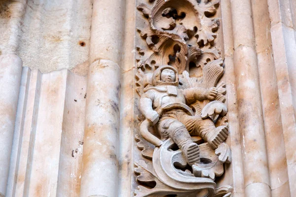 Salamanca Spanien Feb 2022 Der Berühmte Astronaut Stein Gemeißelt Der — Stockfoto
