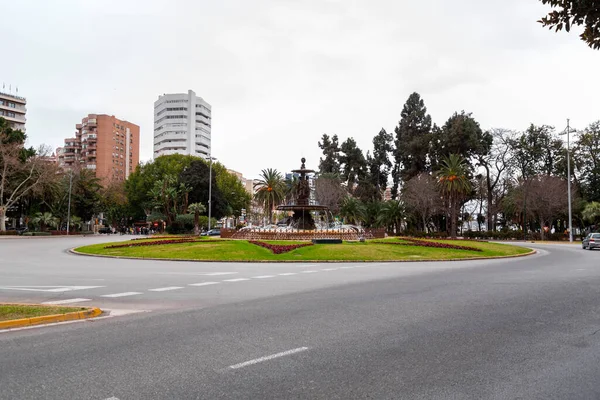 Malaga Španělsko Feb 2022 Kruhový Objezd Kruhovou Fontánou Sochami Čtyř — Stock fotografie