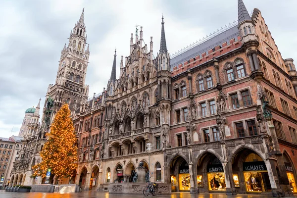 Múnich Alemania Dic 2021 Edificios Alrededor Marienplatz Una Las Plazas — Foto de Stock