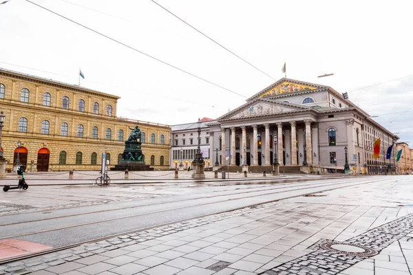 Monachium Niemcy Grudzień 2021 Bawarski Budynek National Theather Opera Placu — Zdjęcie stockowe