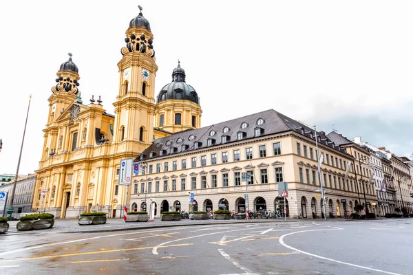 Munique Alemanha Dec 2021 Odeonsplatz Onde Estruturas Significativas Como Feldherrnhalle — Fotografia de Stock